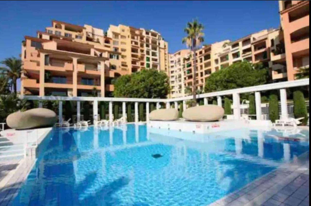 Monaco, Elegant & Quiet Renovated Apartment, In Fontvieille District, With Terrace & Pool, 15Min Walk To F1 Grand Prix Extérieur photo