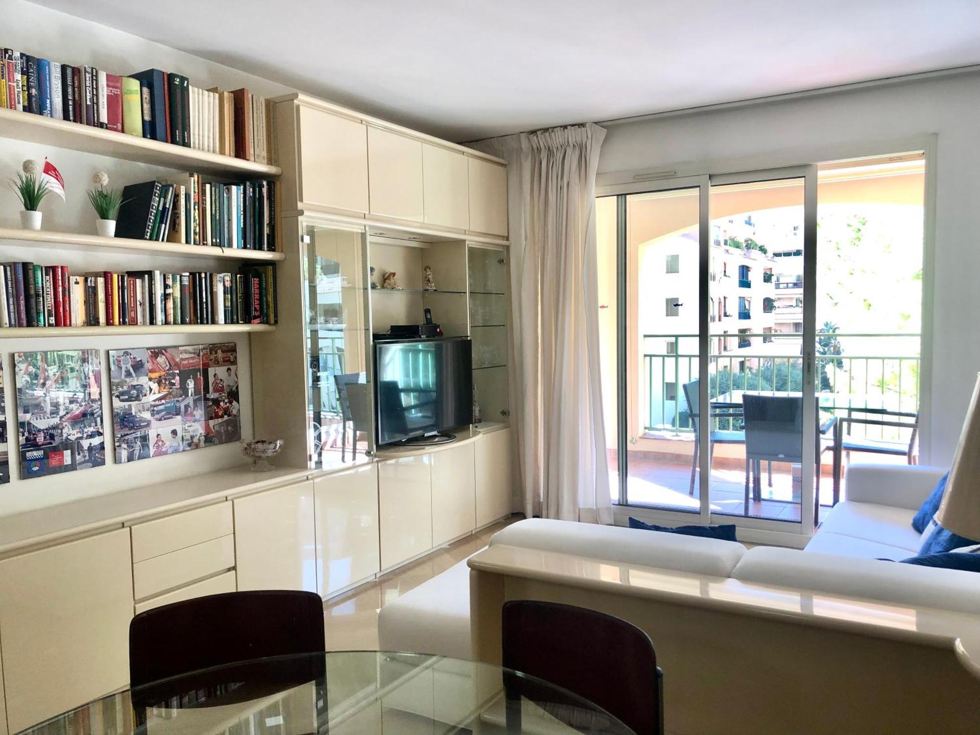 Monaco, Elegant & Quiet Renovated Apartment, In Fontvieille District, With Terrace & Pool, 15Min Walk To F1 Grand Prix Extérieur photo