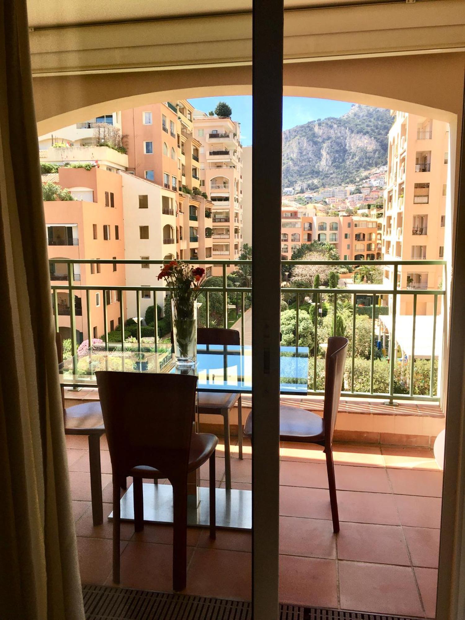Monaco, Elegant & Quiet Renovated Apartment, In Fontvieille District, With Terrace & Pool, 15Min Walk To F1 Grand Prix Extérieur photo